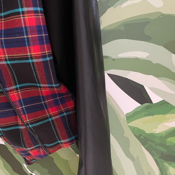 EUC Bianca Nygard cropped plaid jacket - Picture 4 of 10